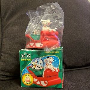 1996 Disney Christmas 101 Dalmatians Dog Sledding Snow Dome McDonald's NIB